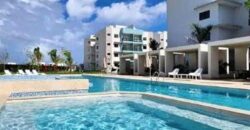 Venta Apartamento con Terraza Incluida en Epic PUnta Cana – Oportunidad