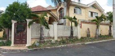 Vendo Majestuosa Casa Altos de Arroyo Hondo I