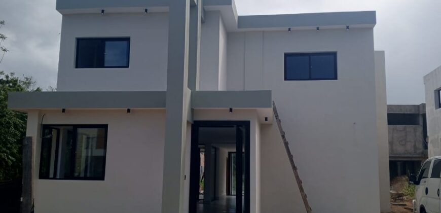 Vendo Villa Playa NUeva Romana a estrenar