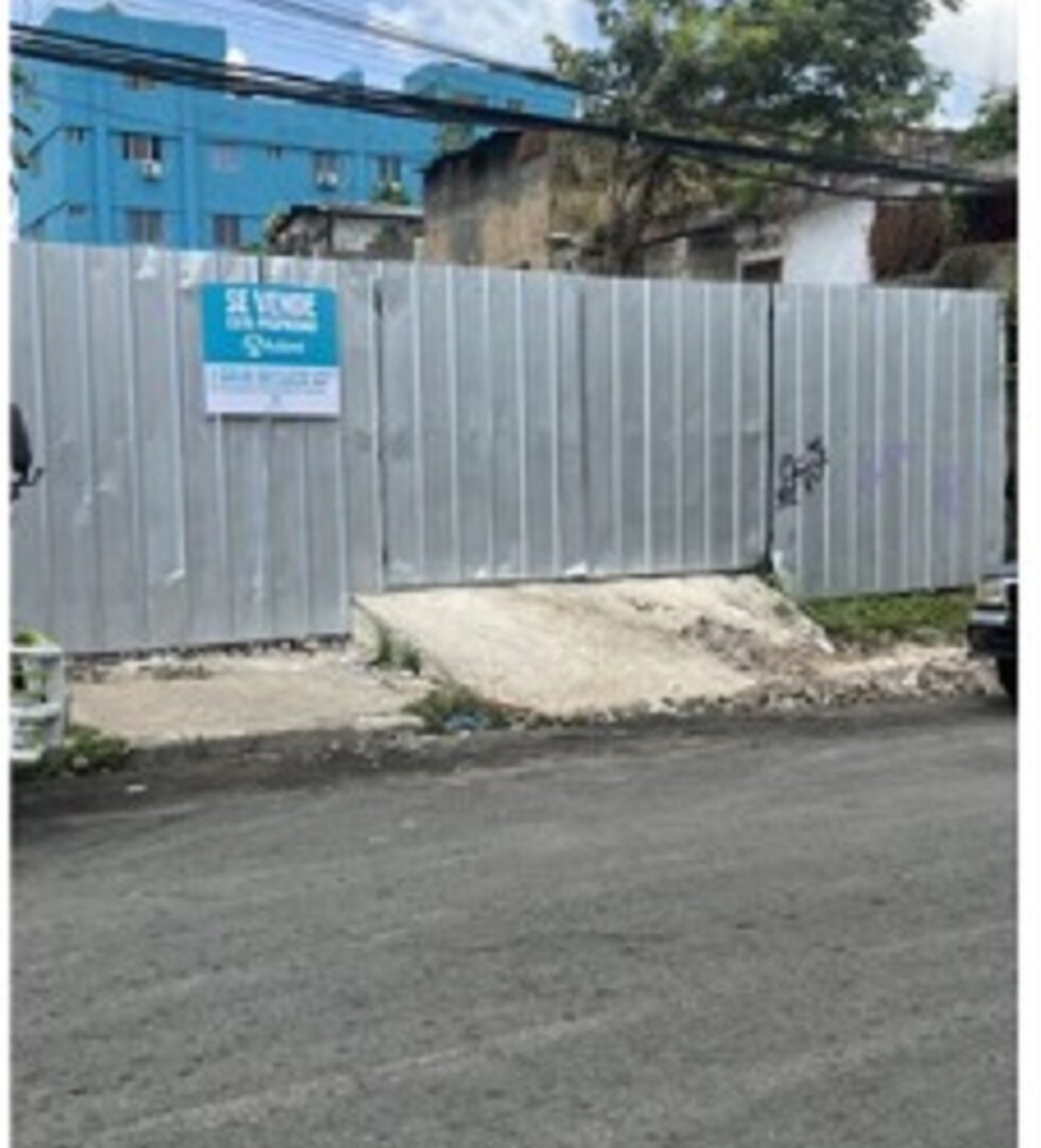 Venta Excelente Terreno Para Oficinas, Almacenes Y/O Nave Industrial