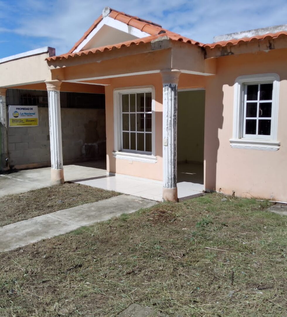 Venta Casa Haras Nacionales – Villa Mella