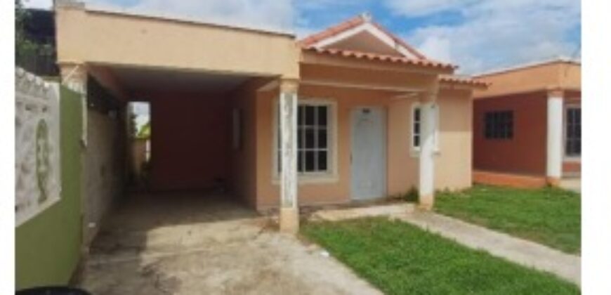 Venta Casa Haras Nacionales – Villa Mella