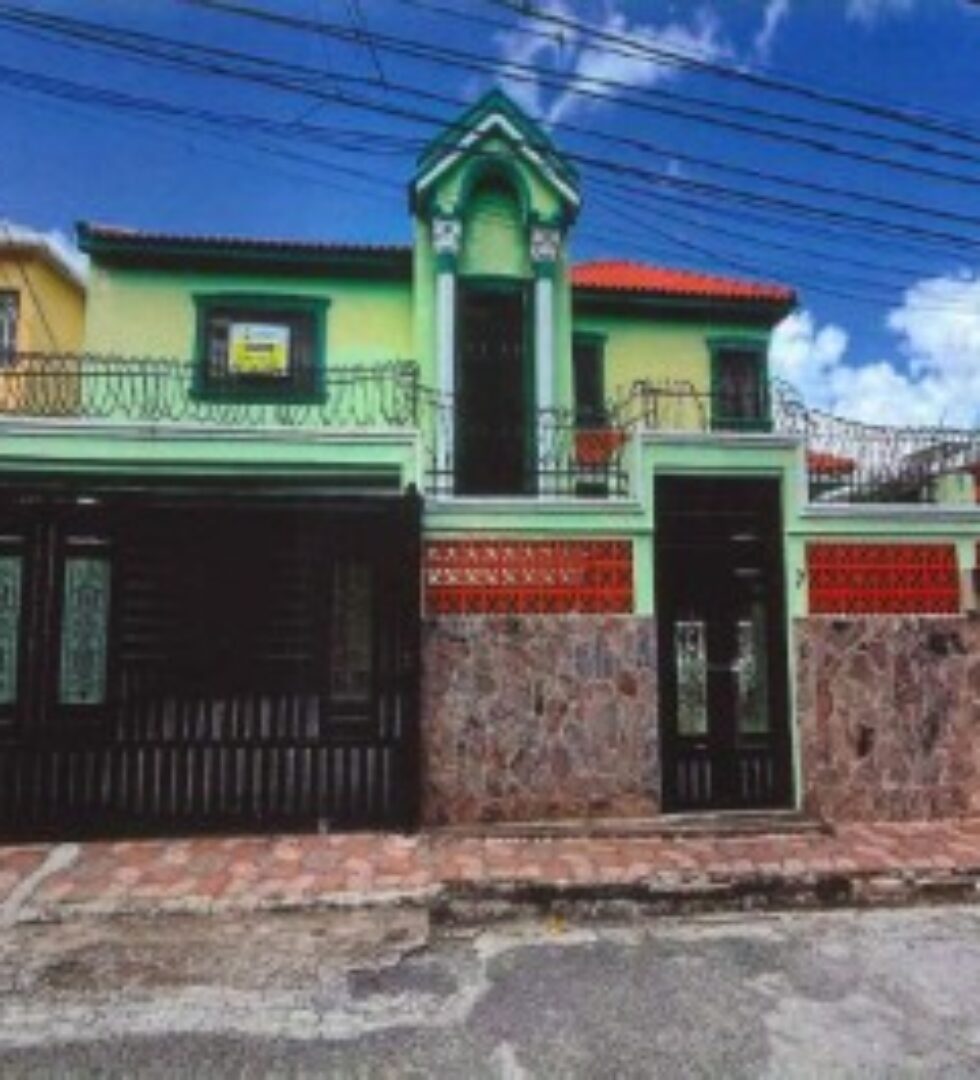 Casa en Venta Vista Hermosa – Santo Domingo Este
