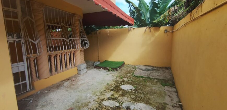 Vendo Casa con Local en la Zona Ortiental – Residencial Juan Lopez