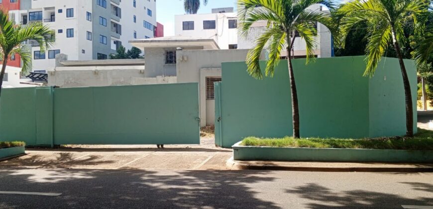 Venta Local Comercial Gazcue – Distrito Nacional