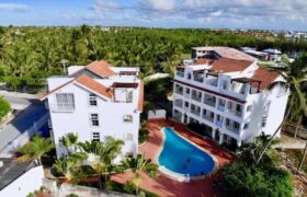 Vendo Apartamento Los Corales Bávaro – Inversión