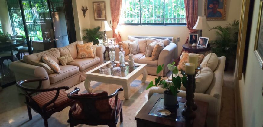 Venta Casa La Meseta de Arroyo Hondo