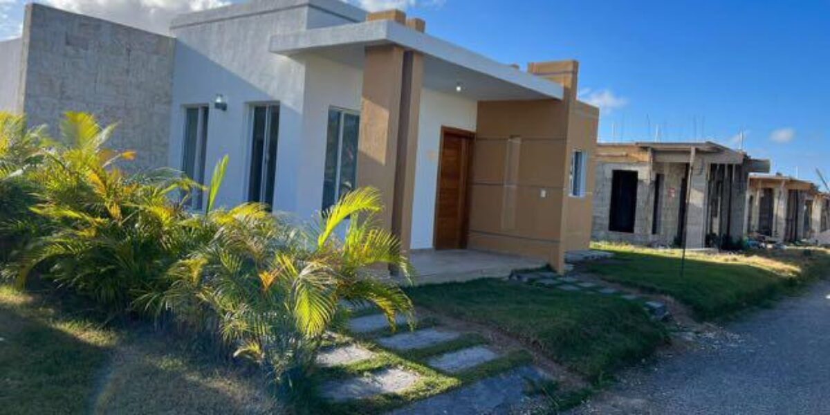 Venta Villa con Patio en Bávaro