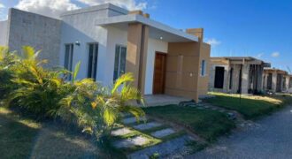 Venta Villa con Patio en Bávaro