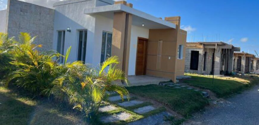 Venta Villa con Patio en Bávaro