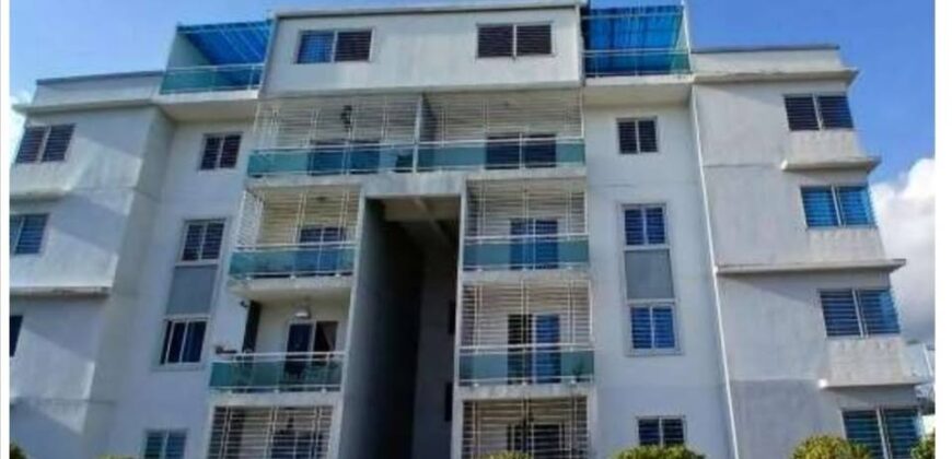 Venta Apartamento Tipo Penthouse en la Autopista San Isidro – Las Cayenas