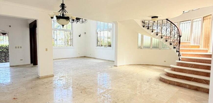 Venta Casa Arroyo Hondo II