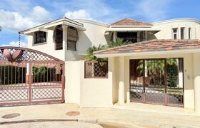 Venta Casa Arroyo Hondo II