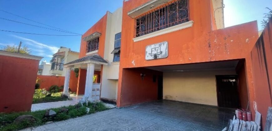 Venta Casa Arroyo Hondo – Residencial Villa Claudia