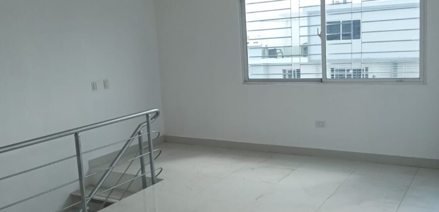 Venta Apartamento Tipo Penthouse en la Autopista San Isidro – Las Cayenas