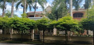 Venta Casa Mejestuosa en Isabel Villas -Arroyo Hondo