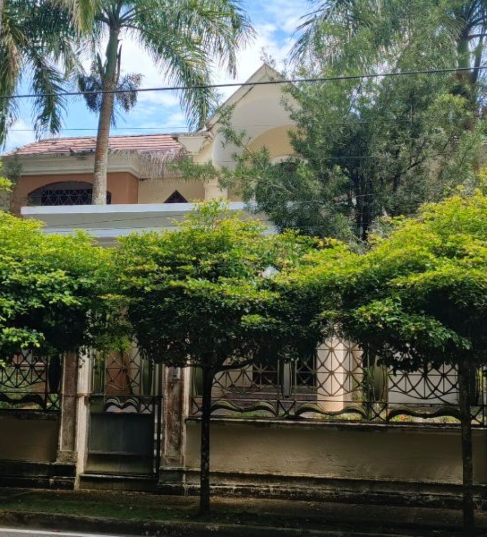 Venta Casa Mejestuosa en Isabel Villas -Arroyo Hondo -Precio: RD$38,141,736.72 Negociable