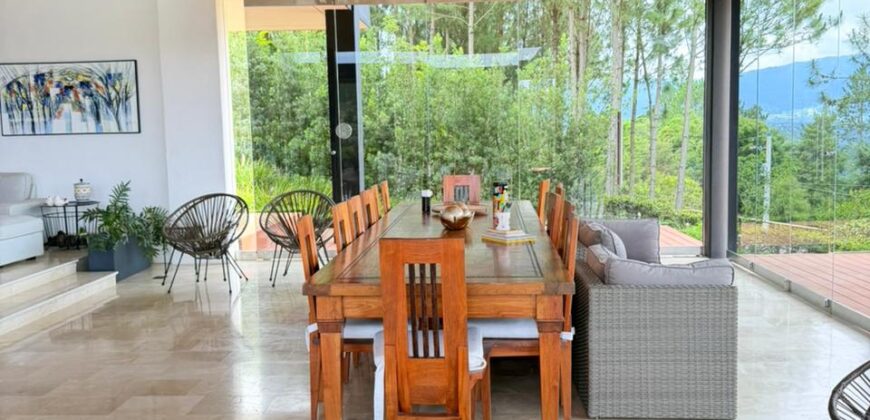 Venta Majestuosa Villa en Jarabacoa