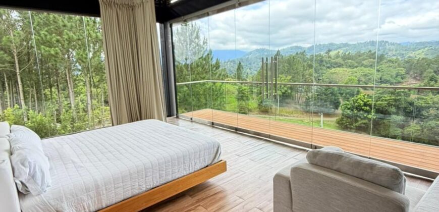 Venta Majestuosa Villa en Jarabacoa