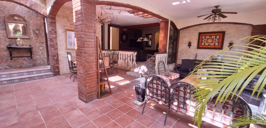 Venta Casa Colonial en Gazcue