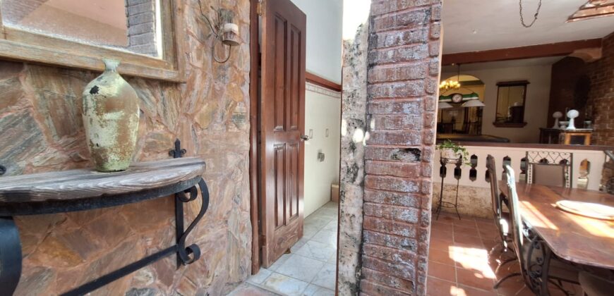 Venta Casa Colonial en Gazcue
