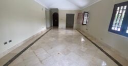 Venta Casa Mejestuosa en Isabel Villas -Arroyo Hondo -Precio: RD$38,141,736.72 Negociable