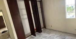 Venta Casa con 8 Apartamentos en Monte Rey- Sabana Pérdida RD$17,850,000