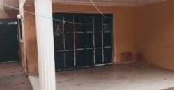 Venta de casa en Alameda -Urbanización Almendra