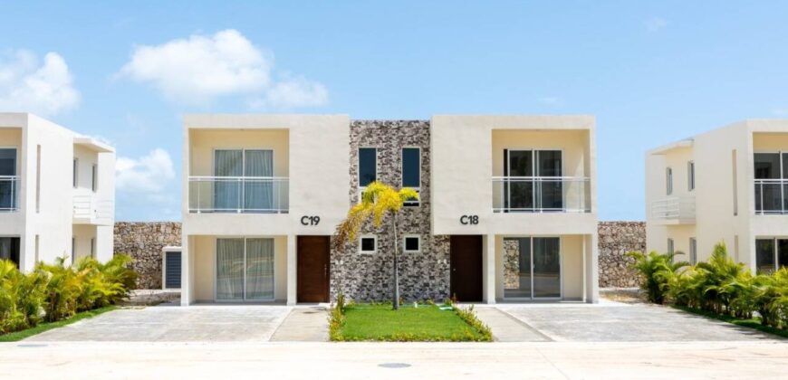 Venta Villa En Crisfer Punta Cana