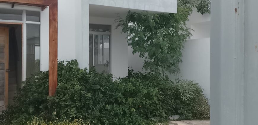 Venta Villa Tipo Townhouse en Bávaro- Residencial El Ejecutivo