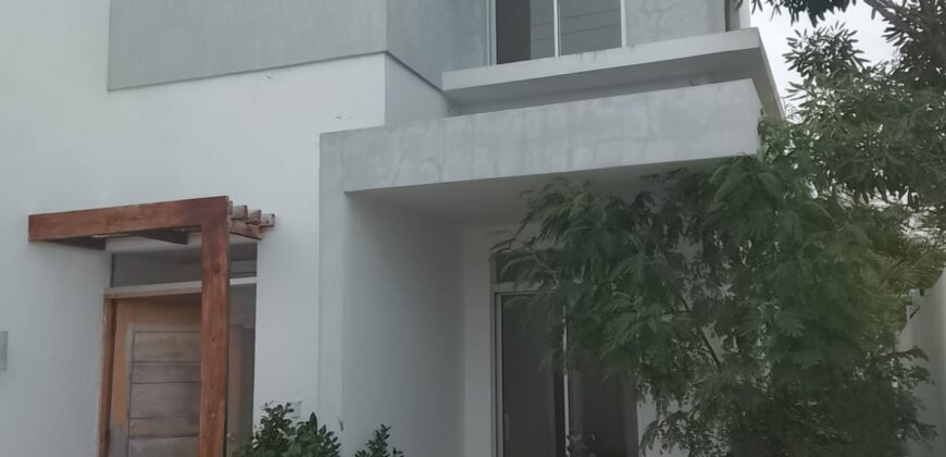 Venta Villa Tipo Townhouse en Bávaro- Residencial El Ejecutivo