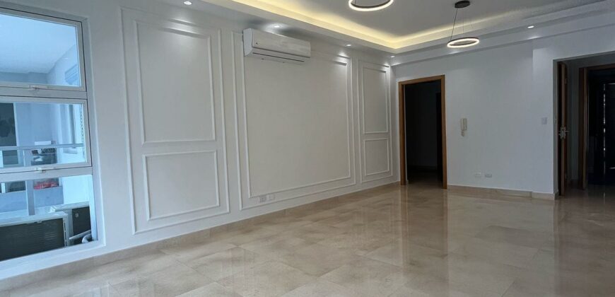 Venta Apartamento en Piantini
